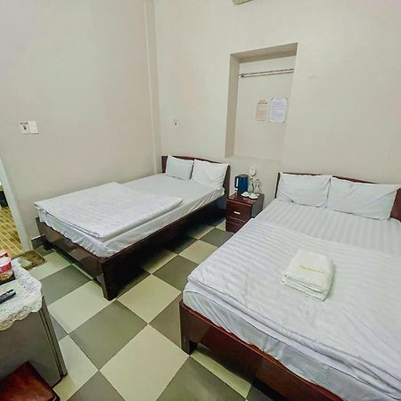 Amy Hotel Hue Exterior photo